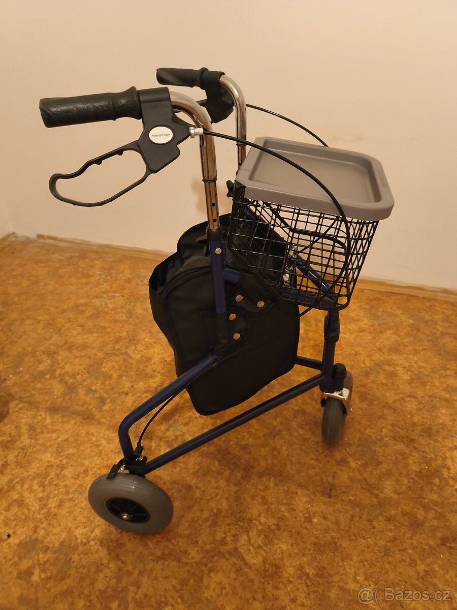 Tříkolové chodítko pro seniory