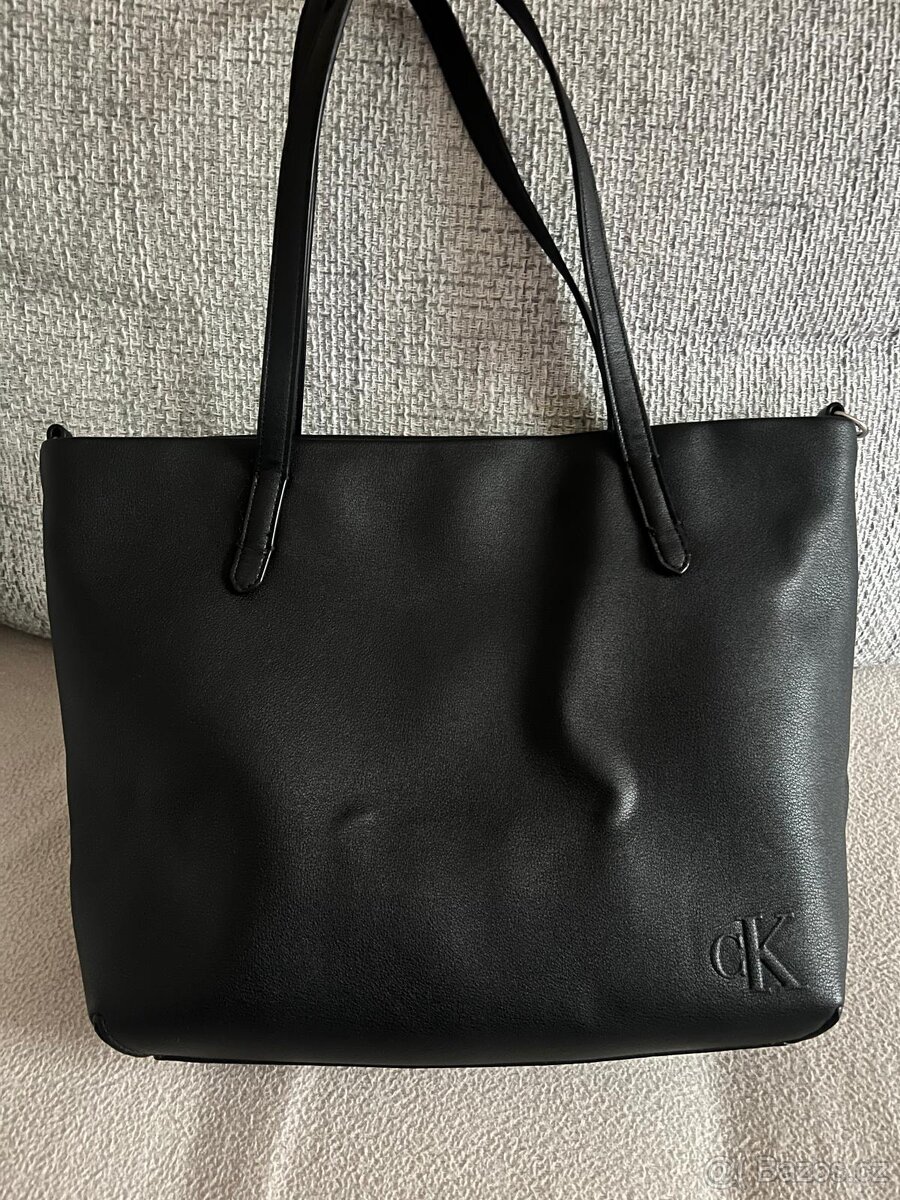 Krásná dámská kabelka Calvin Klein