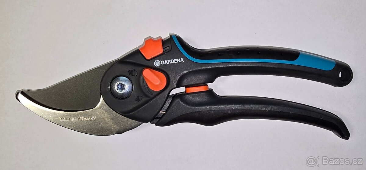 GARDENA Comfort 8905-20 - Dvoubřité nůžky NOVÉ