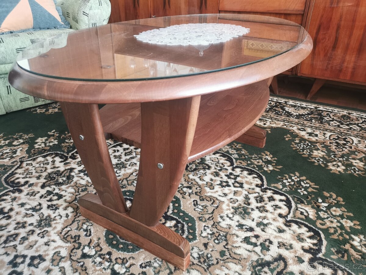 Konferenční stolek