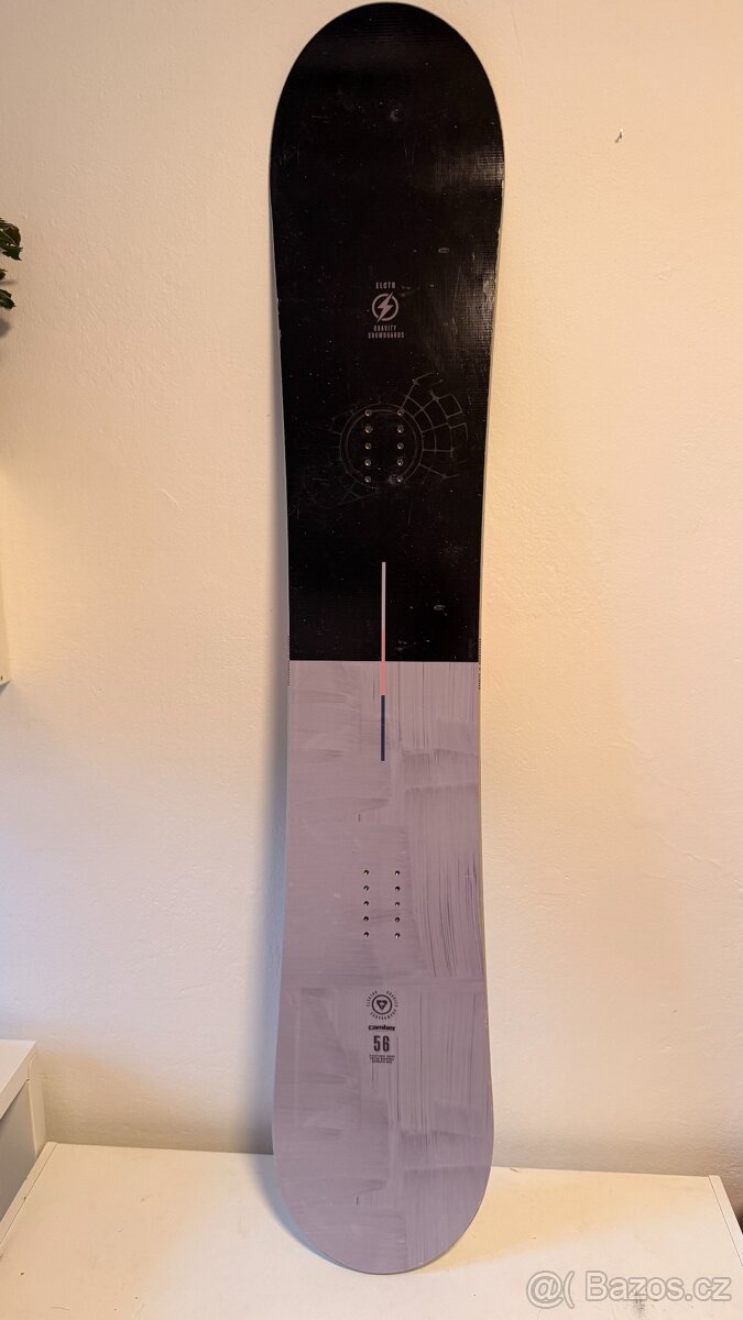 Snowboard Gravity Electra 156cm + vázání Gravity G2