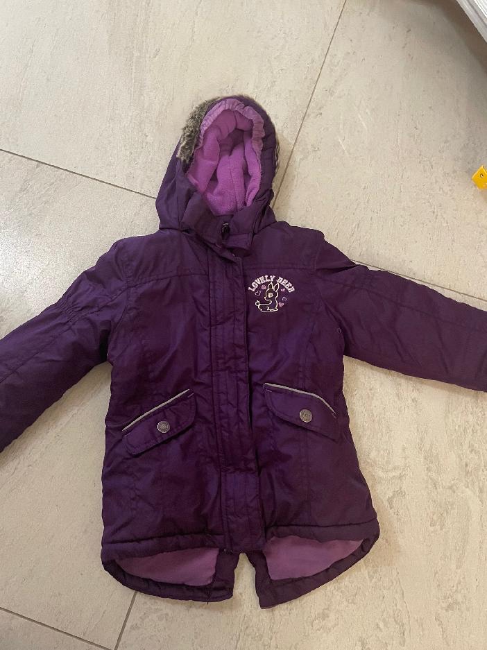 Zimní bunda děvče