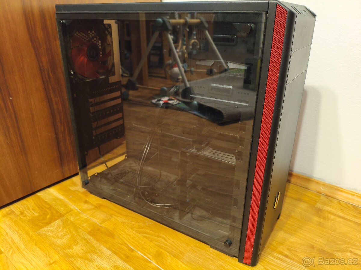 PC skříň BitFenix Nova TG Black