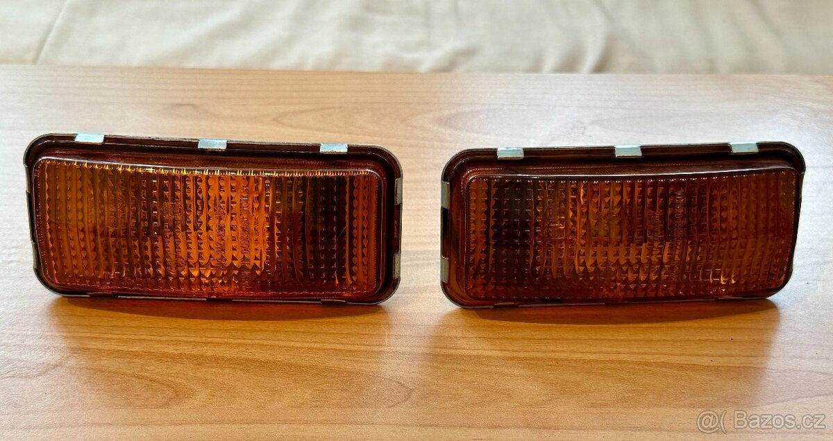 Škoda 110R-přední blinkry