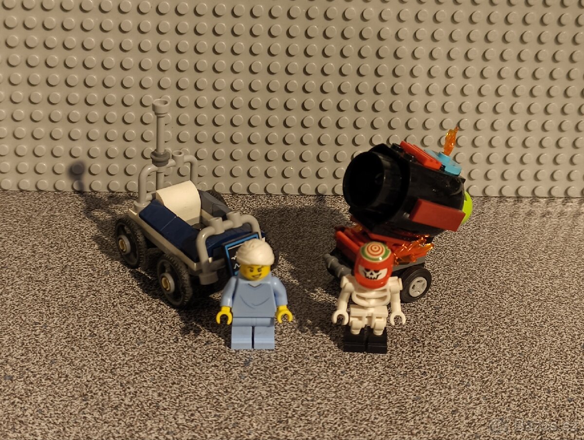 Lego nekompletní