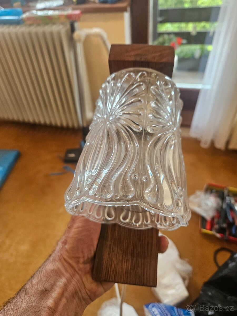 Nástěnná lampička