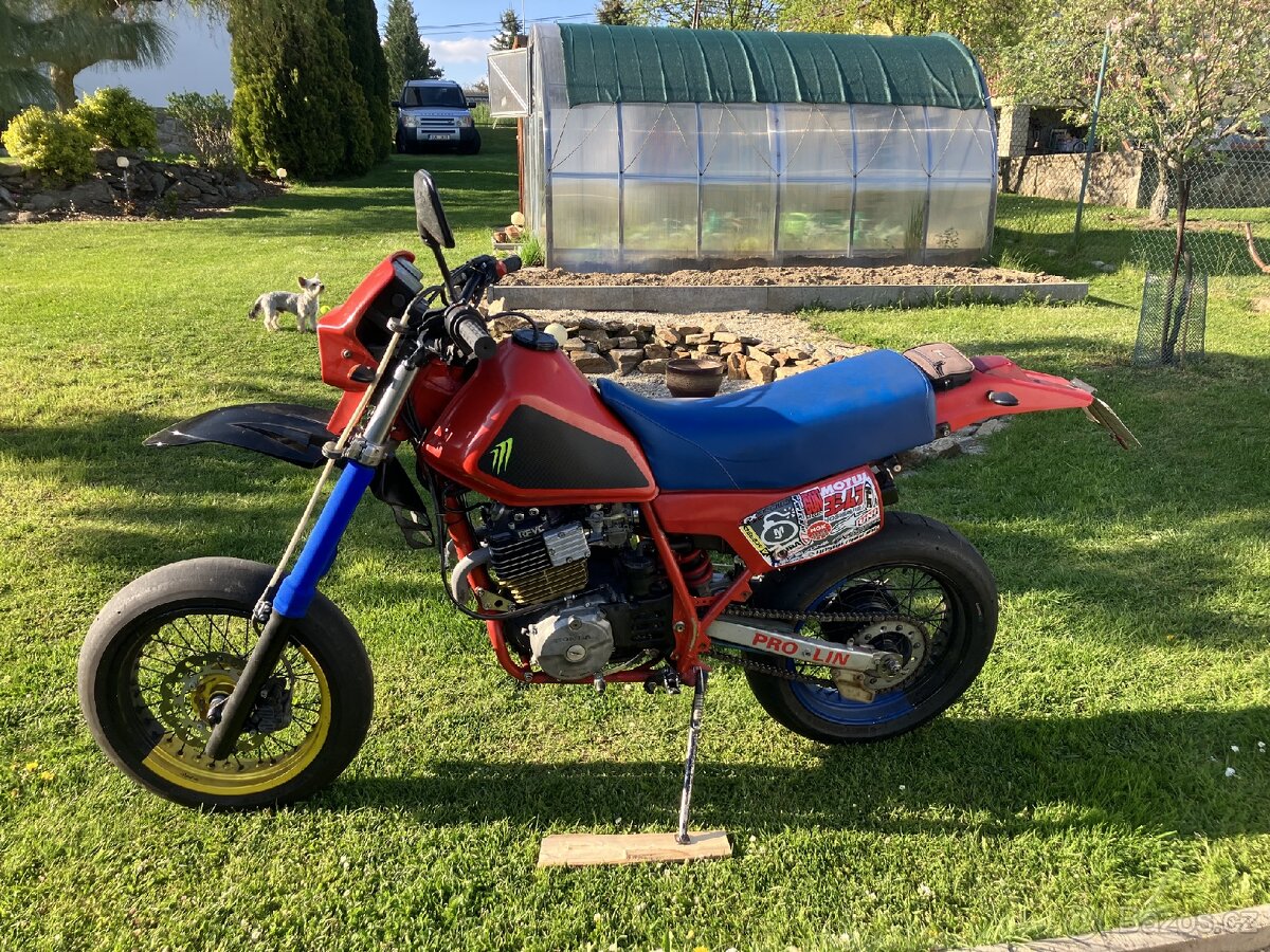 Honda xl600r