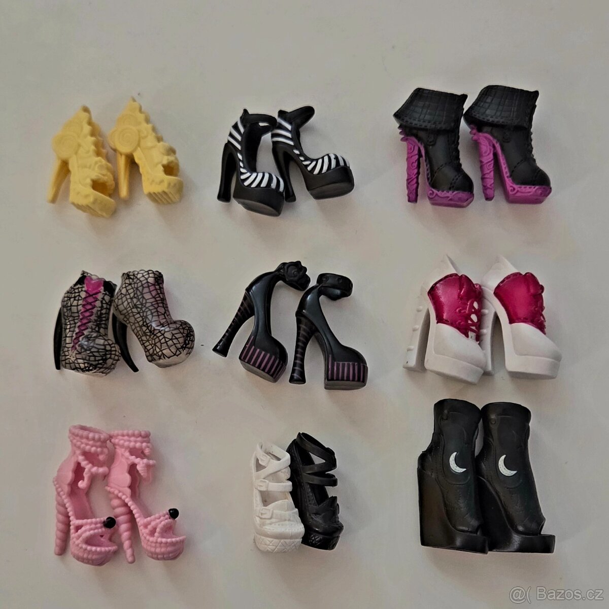 Botičky pro panenky Monster high a EAH
