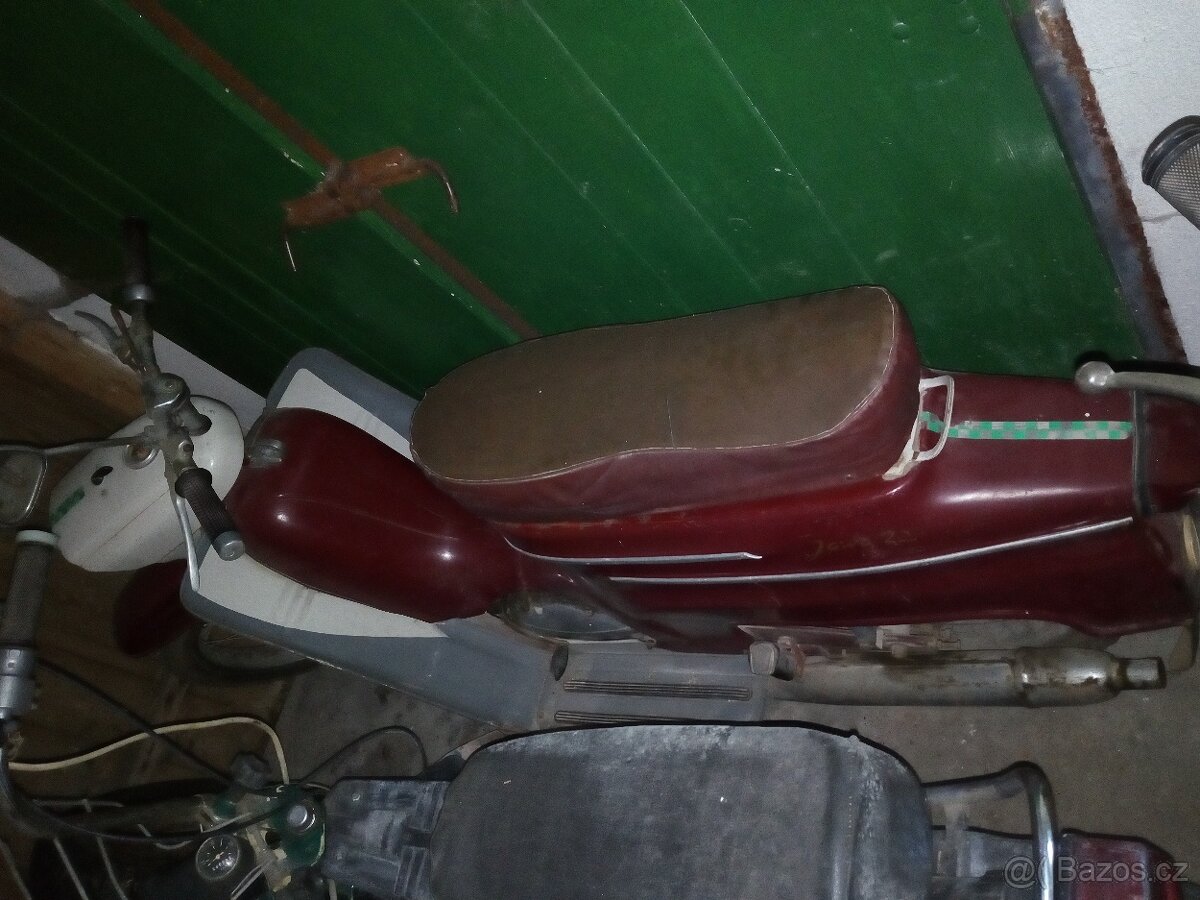 jawa 20 pionýr