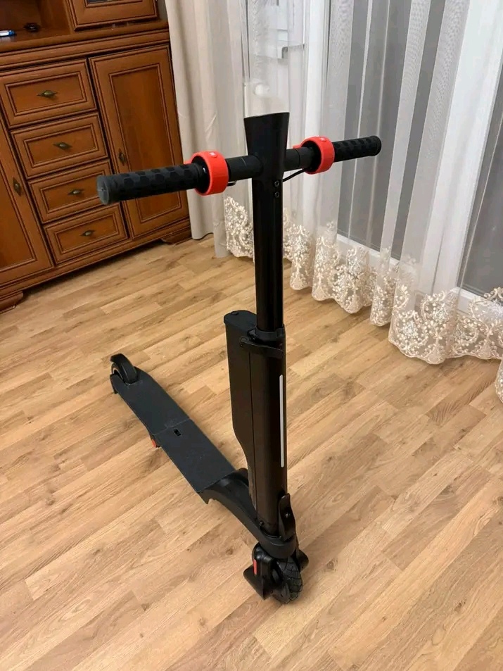elektrokoloběžka KIXIN X6