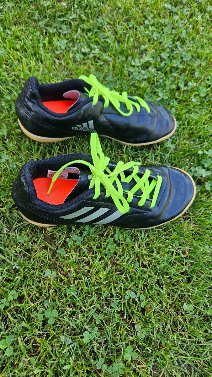 Adidas 35