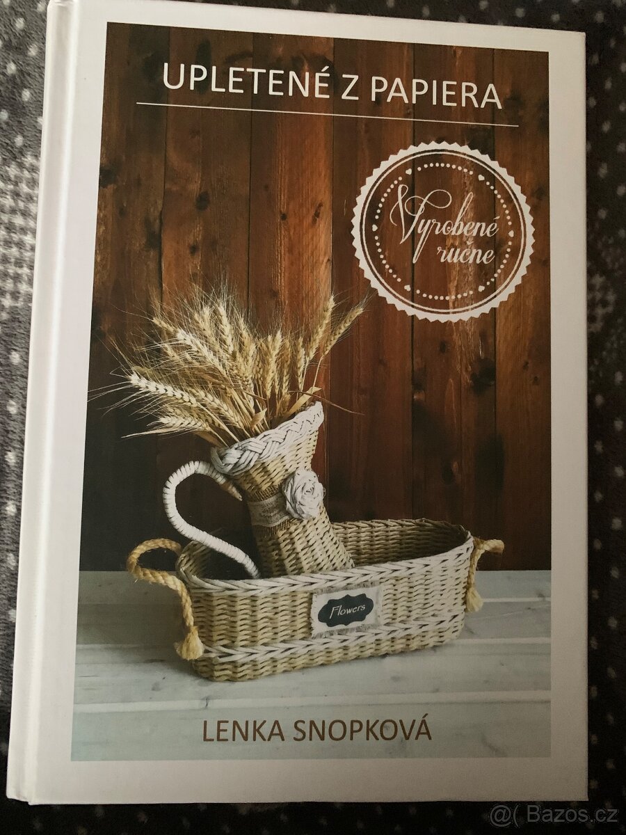 Upletené z papiera
