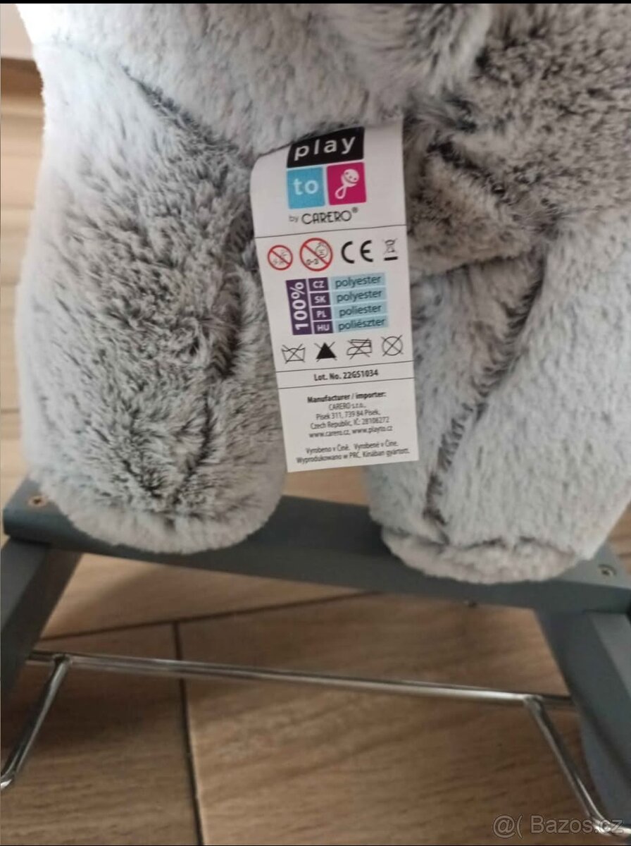 Husky s koly a melodií
