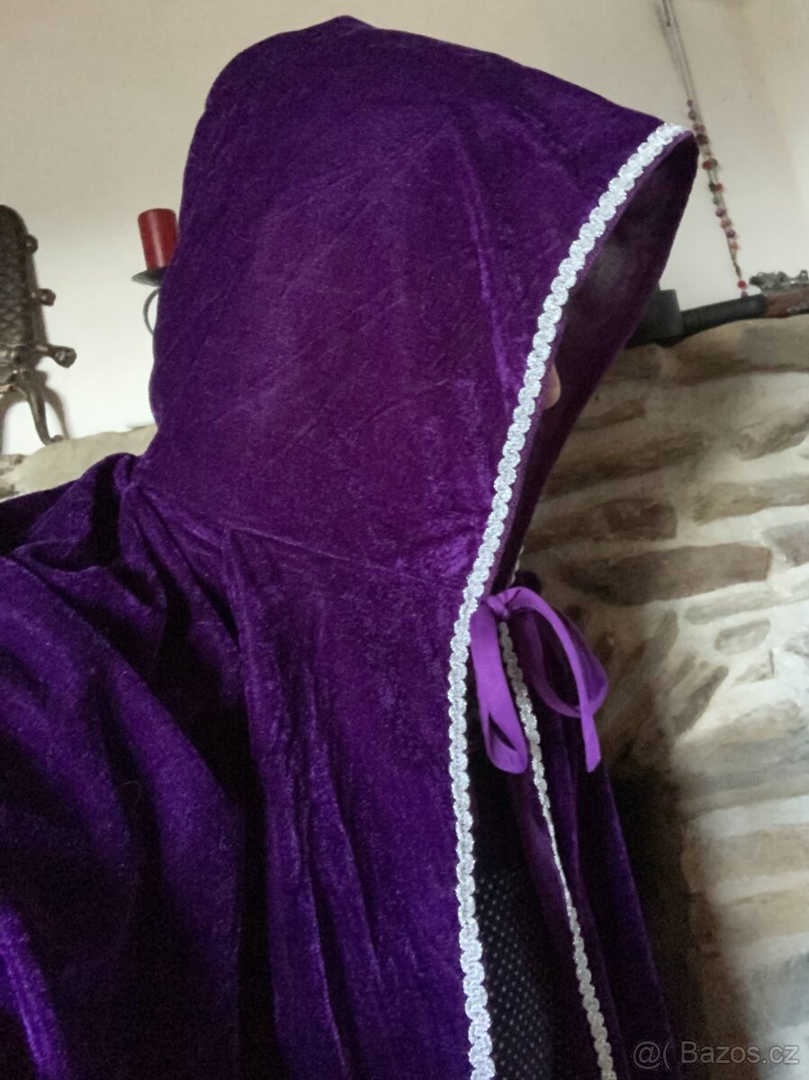 Fialový plášť šlechta kostým LARP
