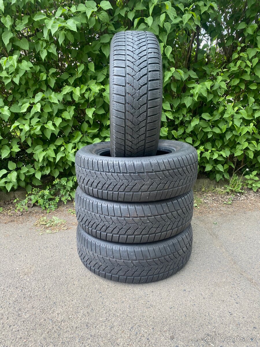235/65 R17 104H Dunlop 2x6mm 2x5mm dot2717 Zimní