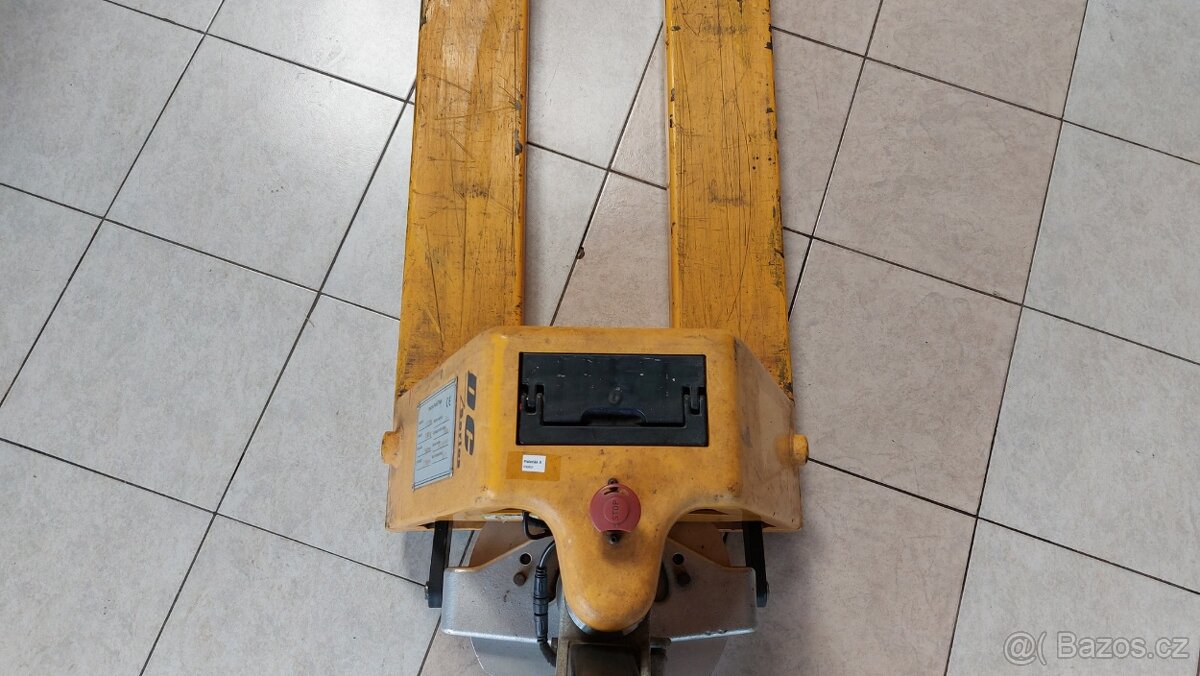 Paletovací vozík elektrický