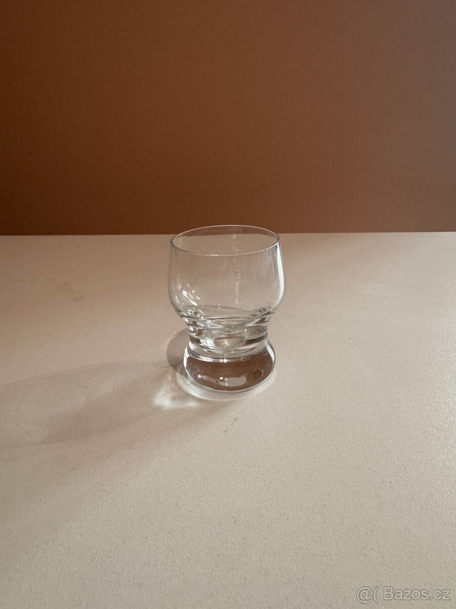 Sklo panák 0,5