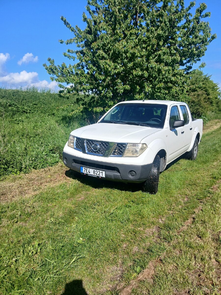 Prodam Nissan Navara