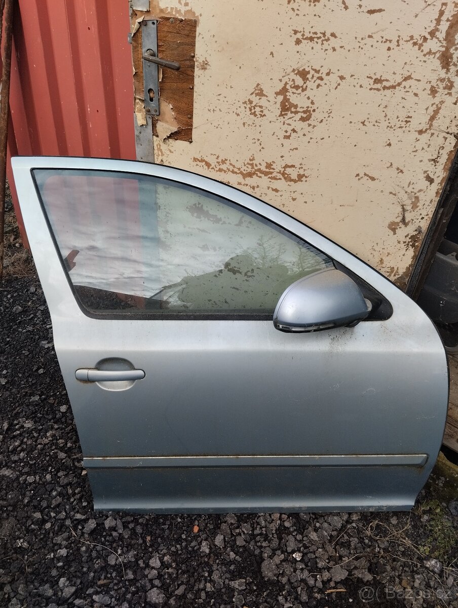 ŠKODA OCTAVIA 2 FACE DVEŘE PP + ZRCÁTKO