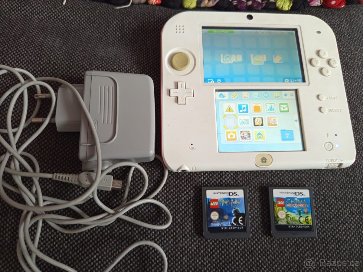 Nintendo 2 DS