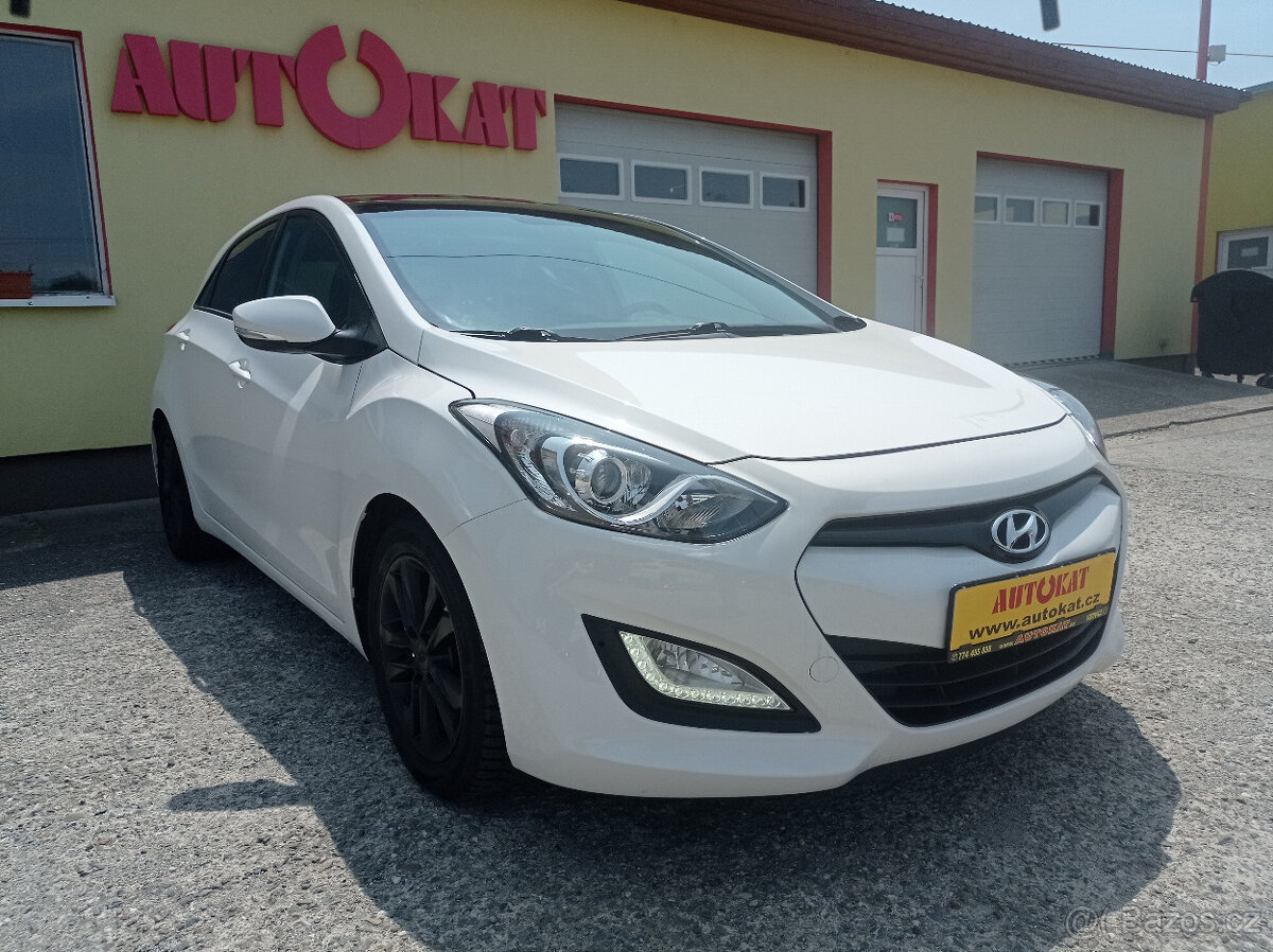 Hyundai i30 1.6 CRDi 81kW/Navi/1Maj