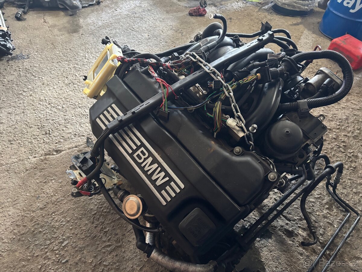Motor n42b20