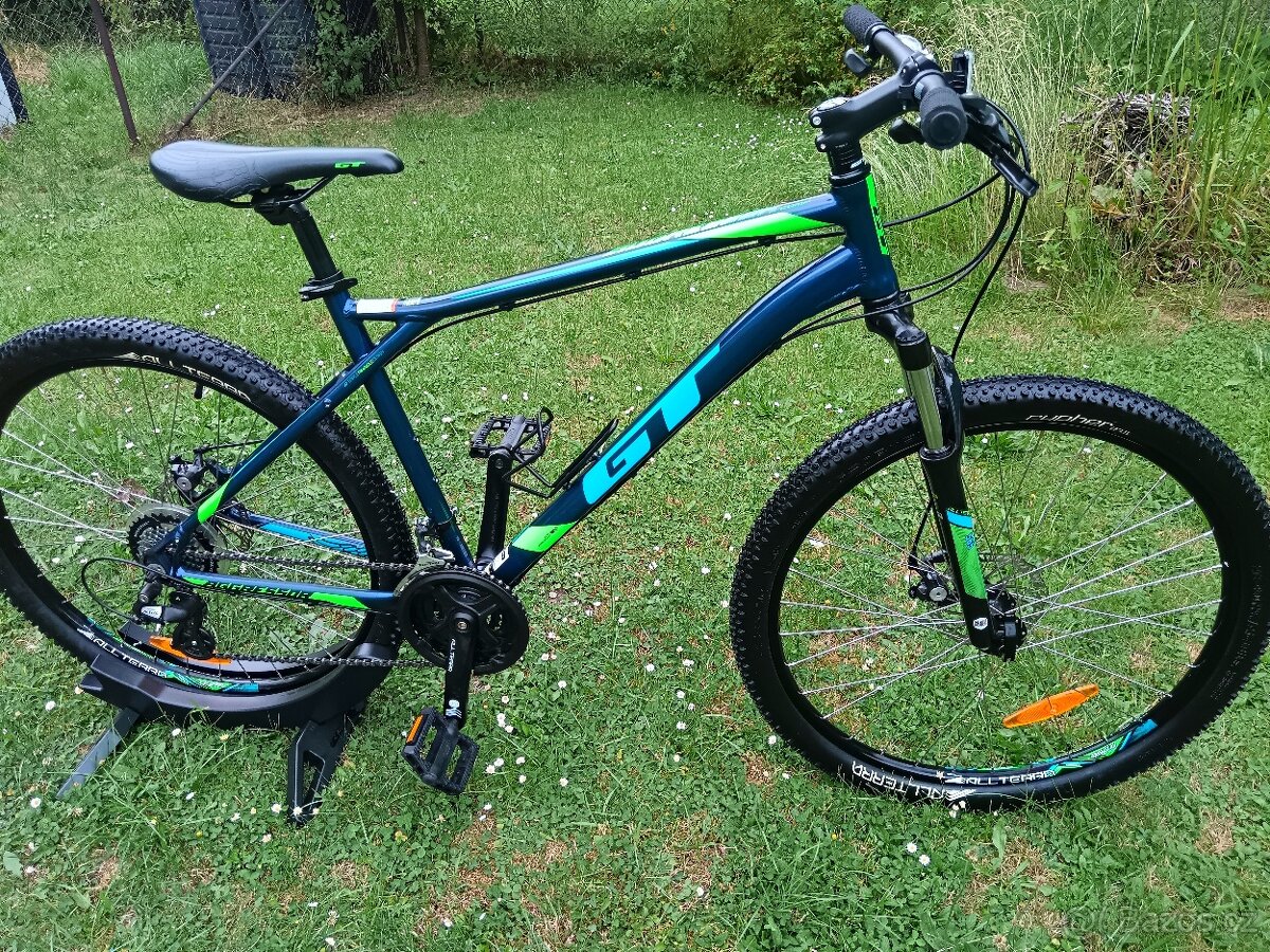 Horské kolo GT Agressor 27,5 - velikost L