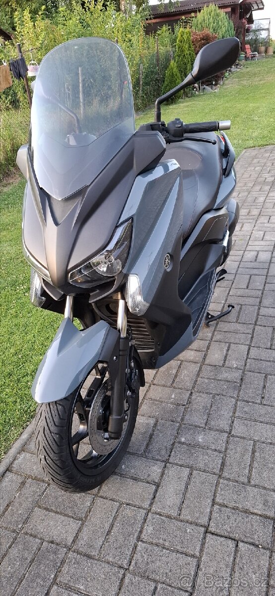 Yamaha X-max 125