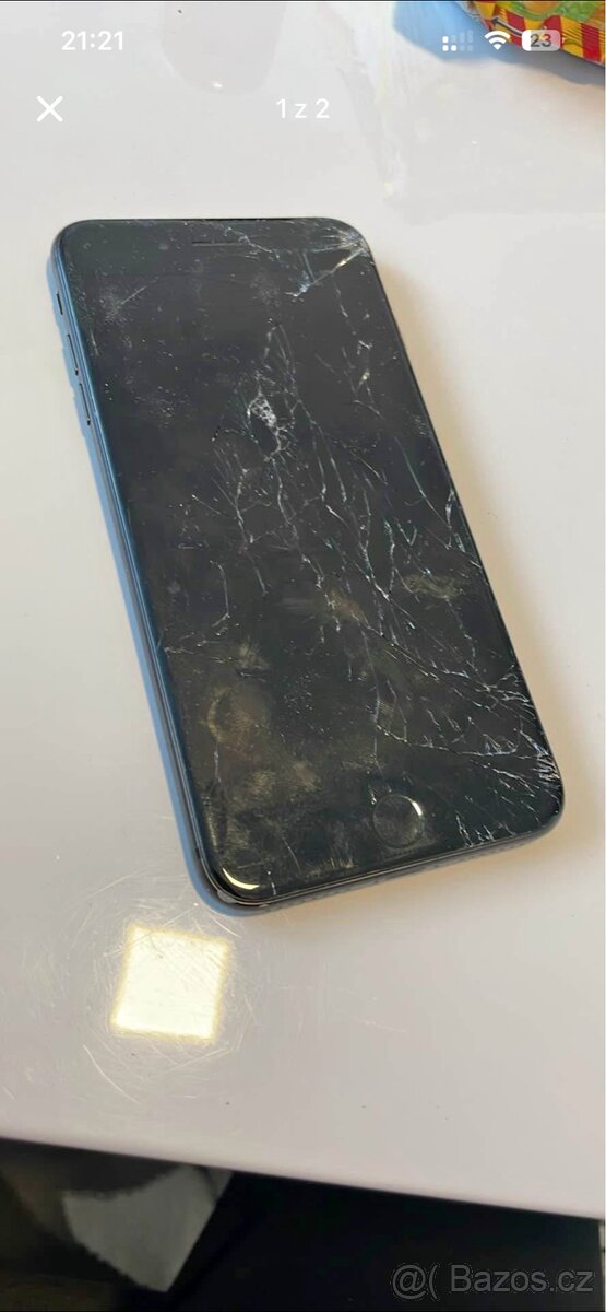 Odkoupím prasklé iphony a zablokované android telefony