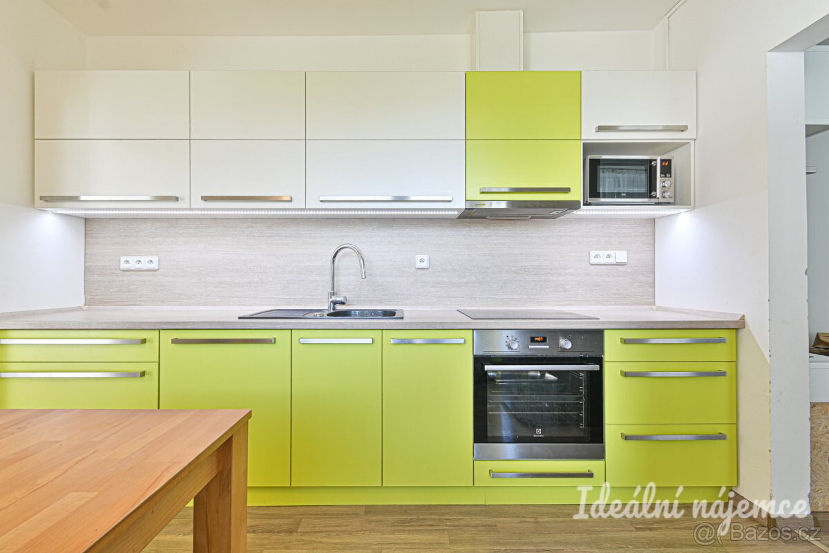 Pronájem bytu 3+1, Kuršova, Bystrc, 22.800 Kč/měs, 70 m2