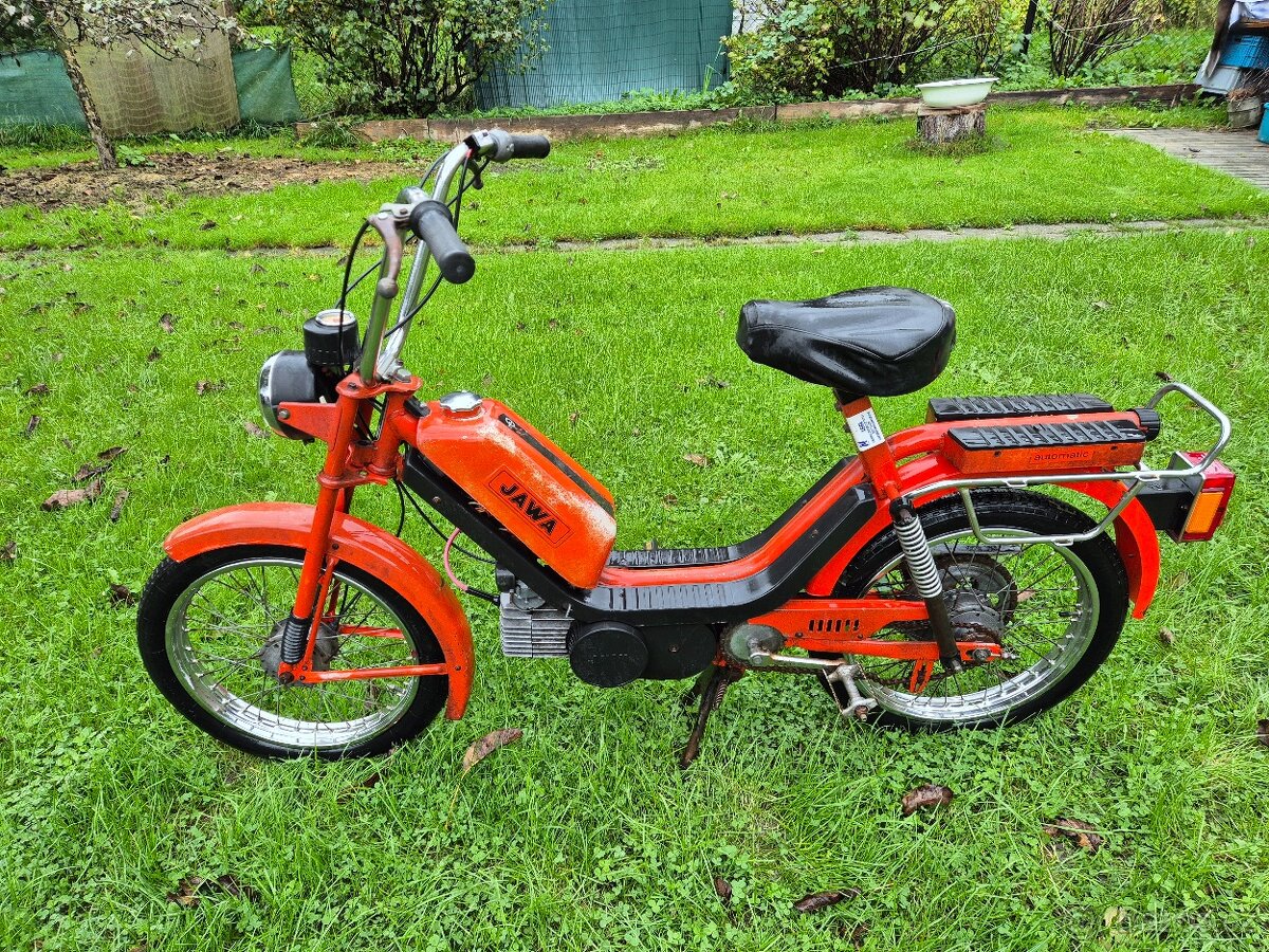 Babetta 210, dvourychlostní, červená, původní barva č.3