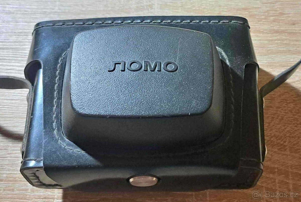 prodám analogové fotoaparáty na kinofilm