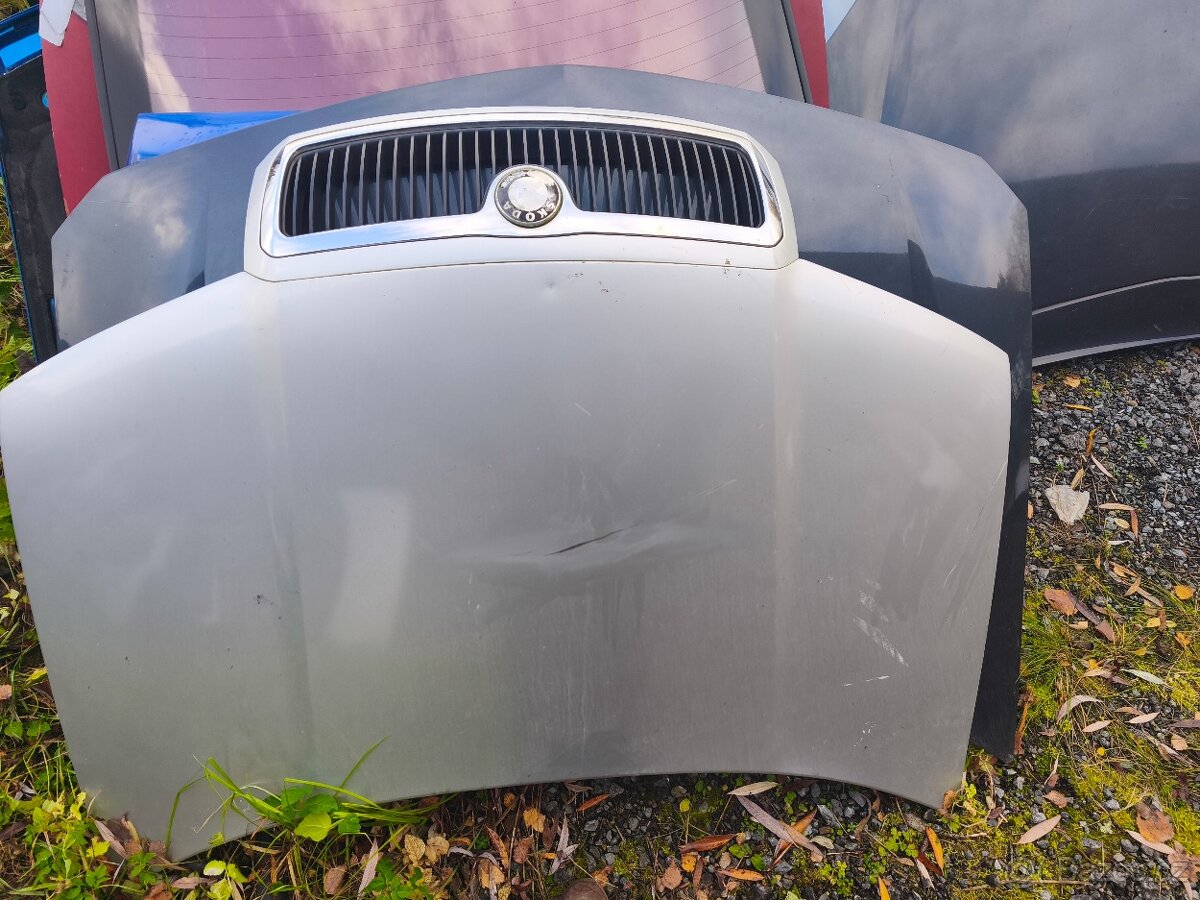 Škoda fabia kapota + maska