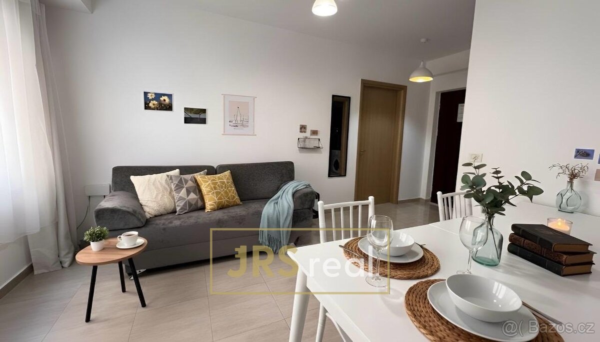 Prodej bytu 1+1 46 m², Shkembi i Kavajës, Albánie