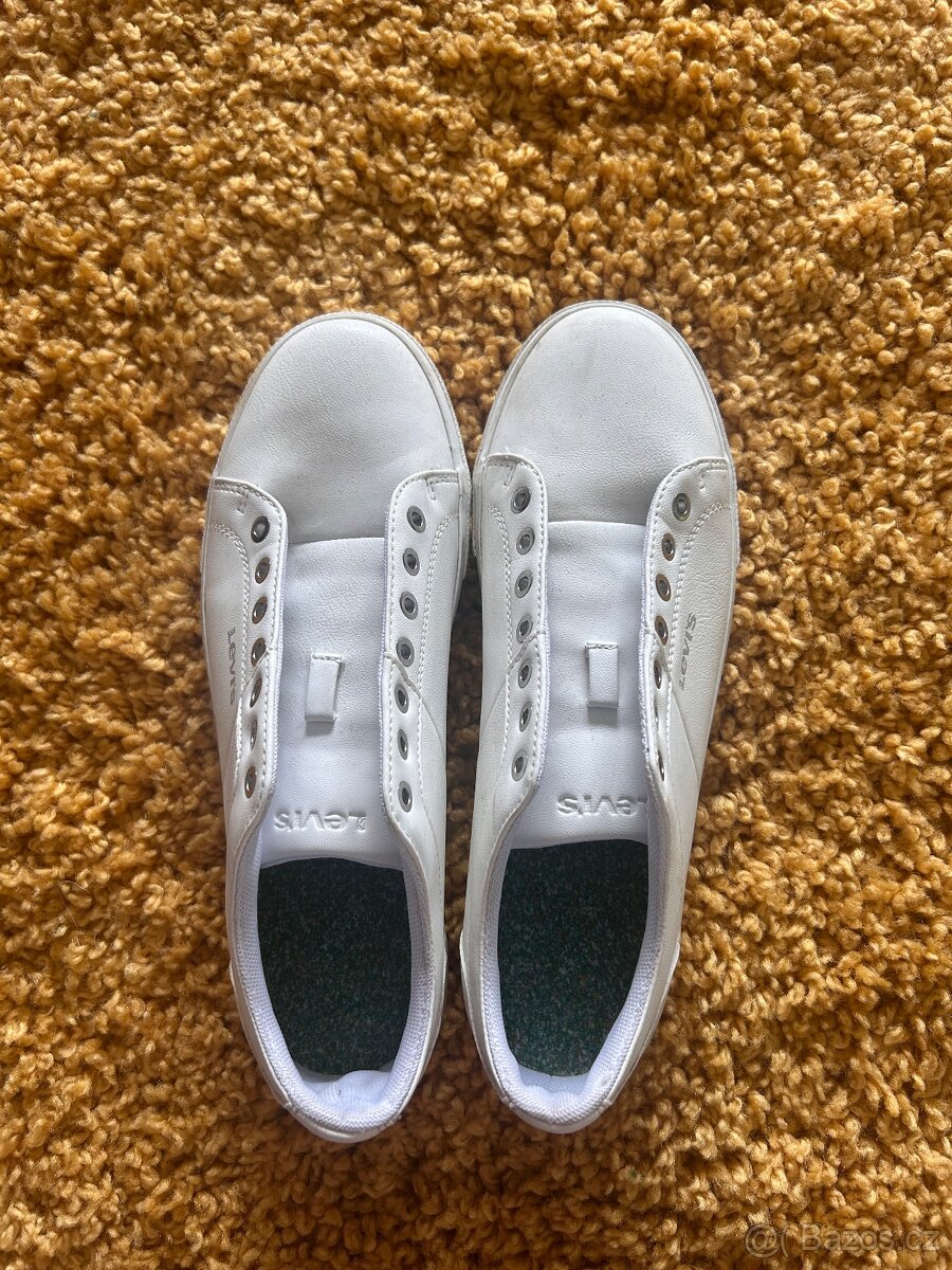 Bile tenisky dámské vel.41-42.