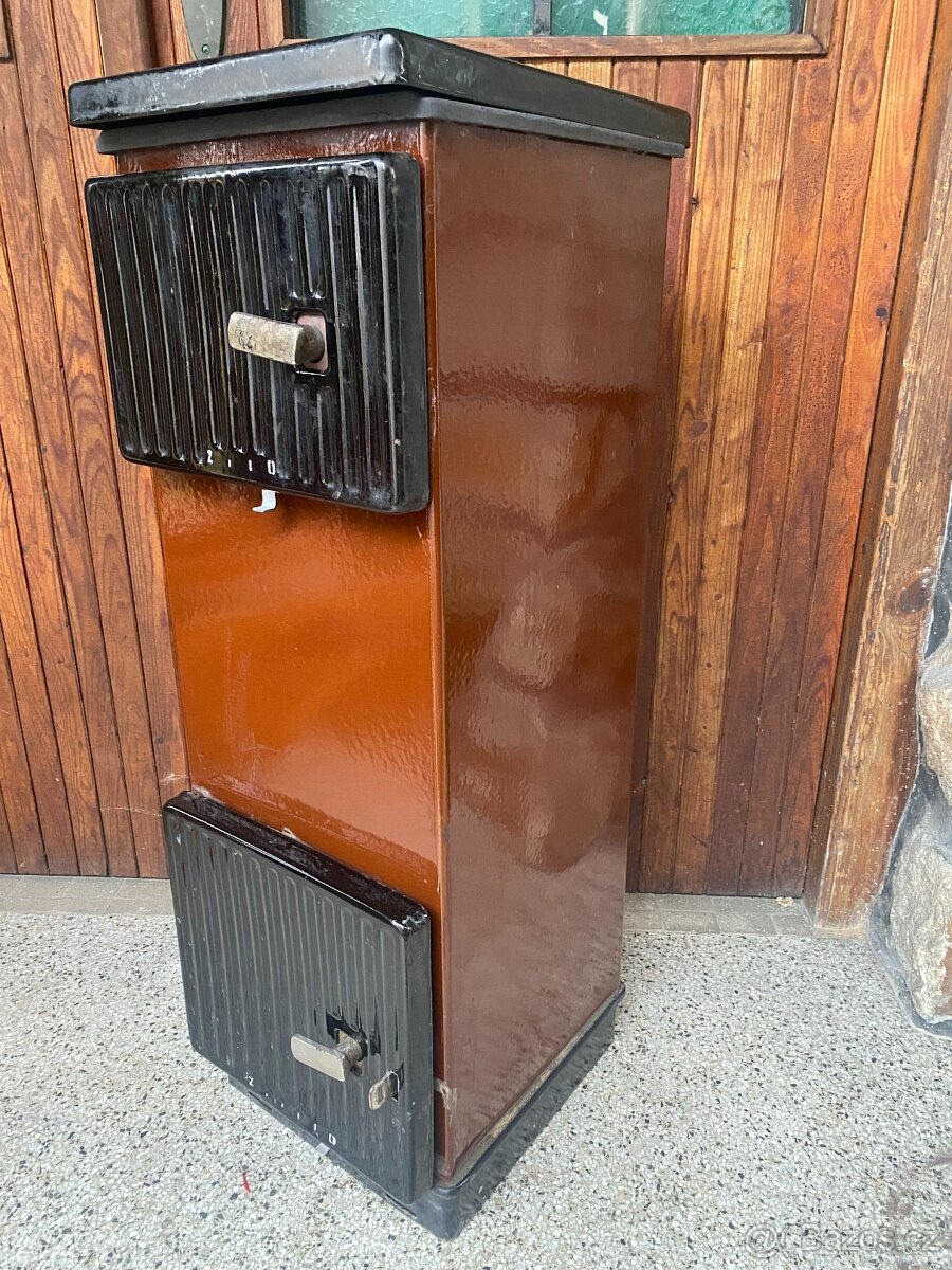 Kamna Petry krbová Filakovo - super stav