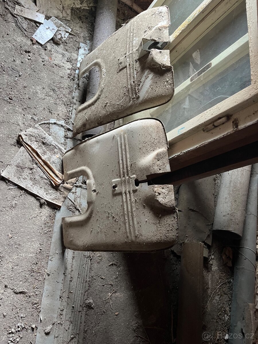 Revmaplechy Jawa pionýr