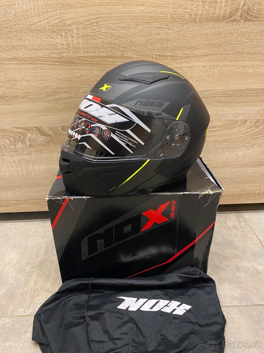 Výklopná helma na motorku NOX N965, vel. L