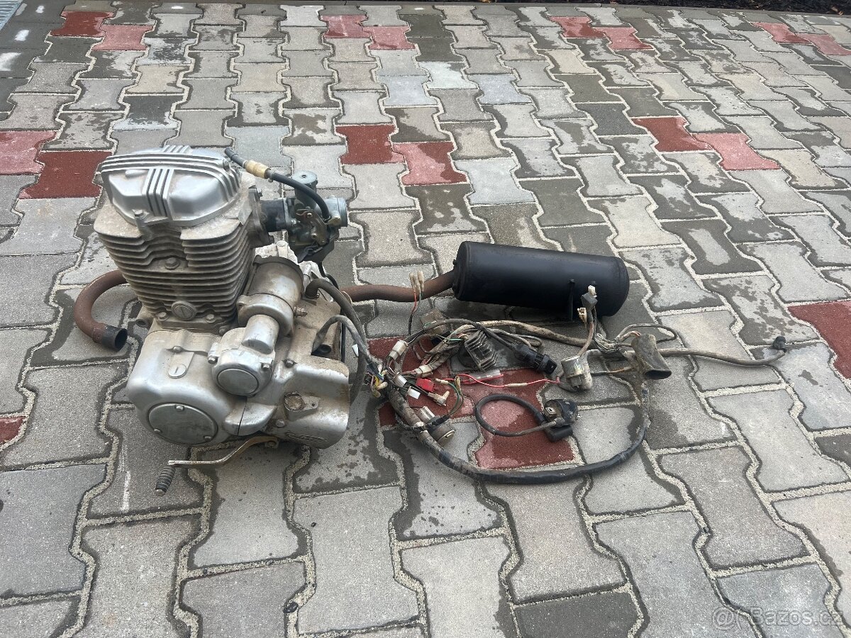 Motor čtyřkolka , pitbike