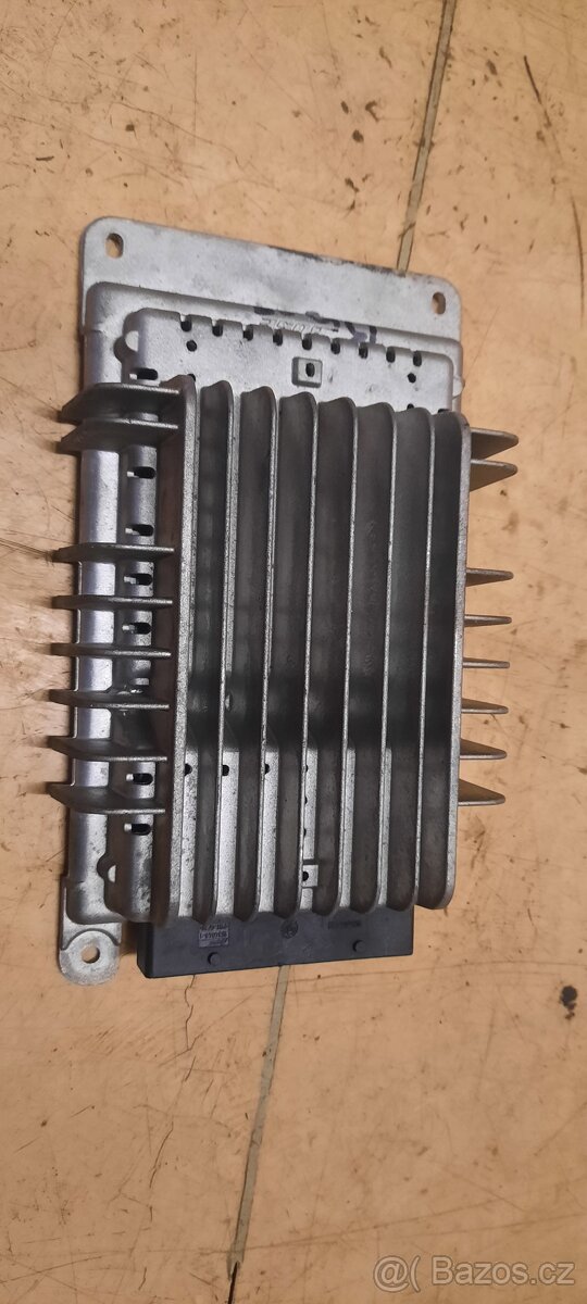 Zesilovac bose audi a4 8e 355013
