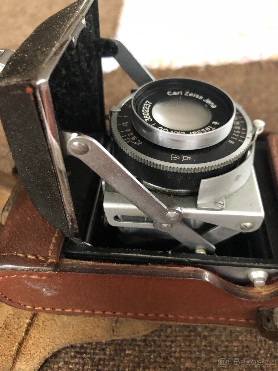 Starý fotoaparát Welta