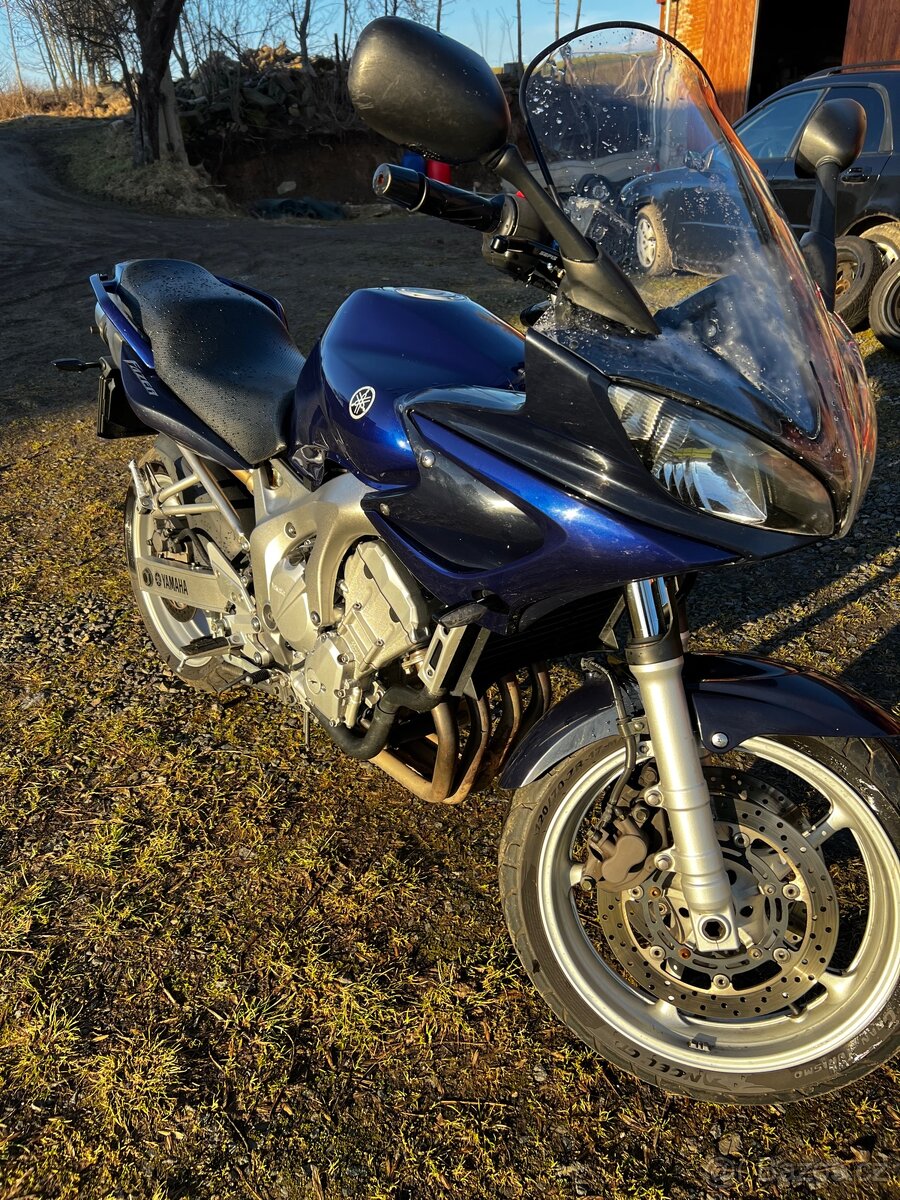 Yamaha FZ6