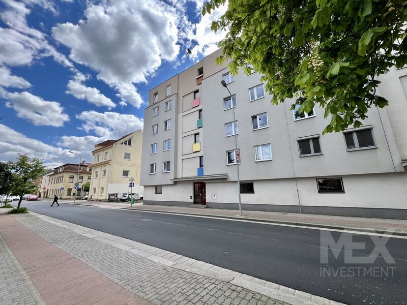Prodej bytu 1+1 41 m², Zelené Předměstí - Pardubice, Milheim