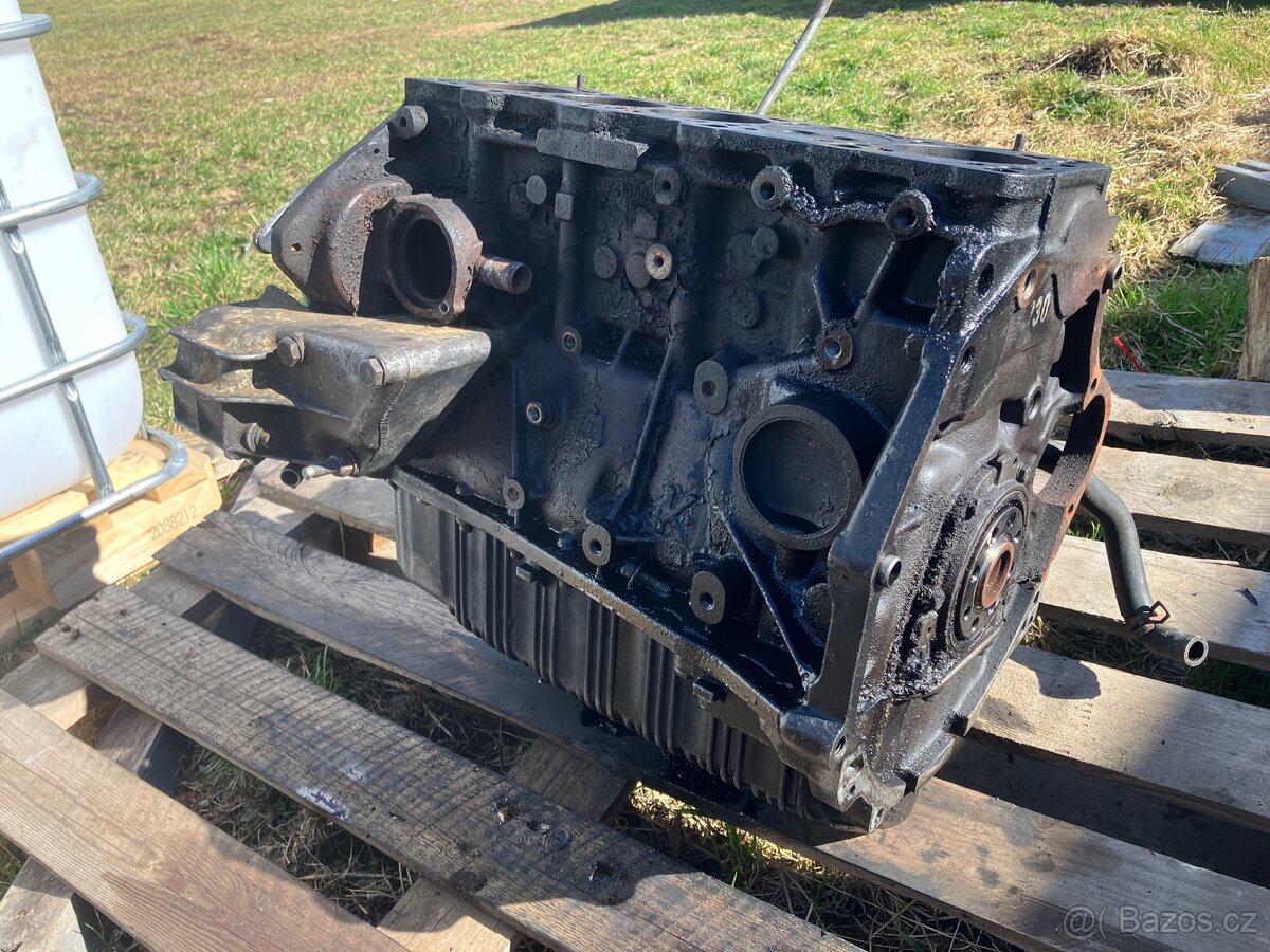 VW Transporter 4 blok motoru