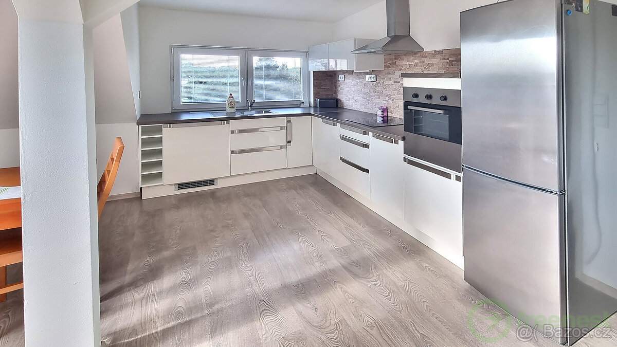 Prodej bytu 4+kk, 81,8m2, Hradec Králové, OV