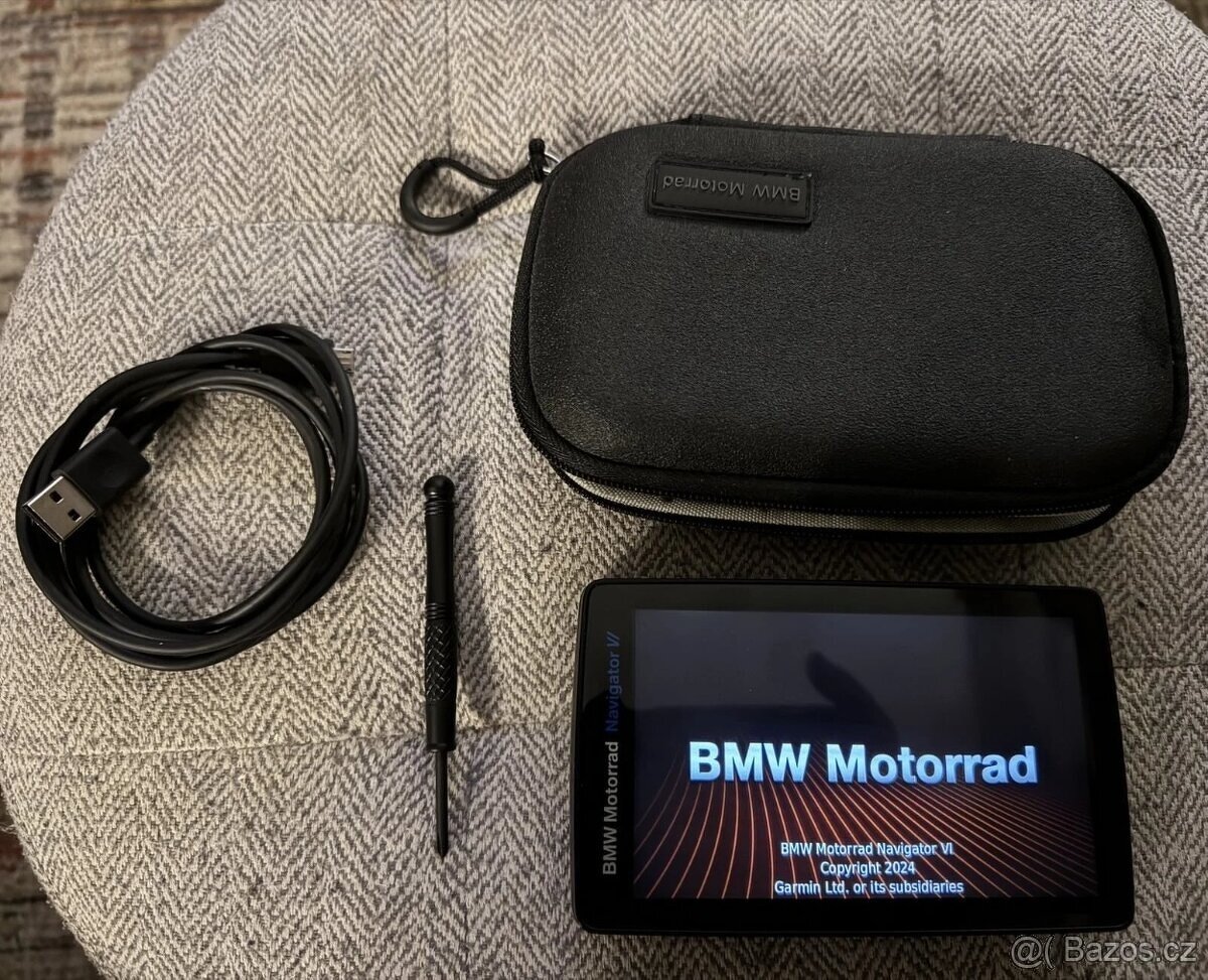 BMW Navigator VI + original drzak