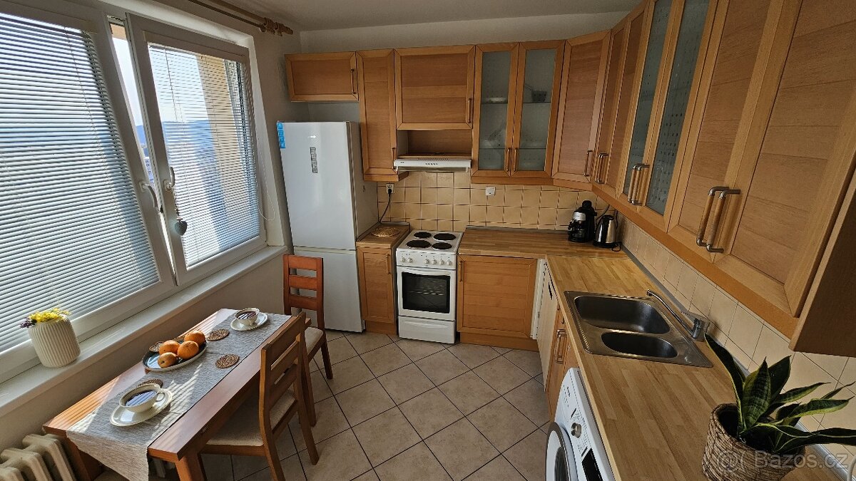 Byt 2+1 s balkonem, OV, Brno Bystrc Teyschlova, 60m2, po rek