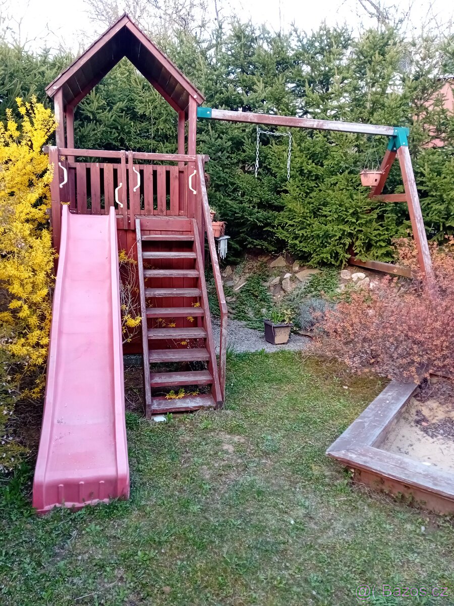 Dětské hřiště
