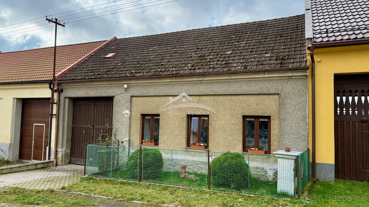 Pěkná chalupa s uzavřeným dvorem 4+1 Frýdnava, 3 km Golčův J