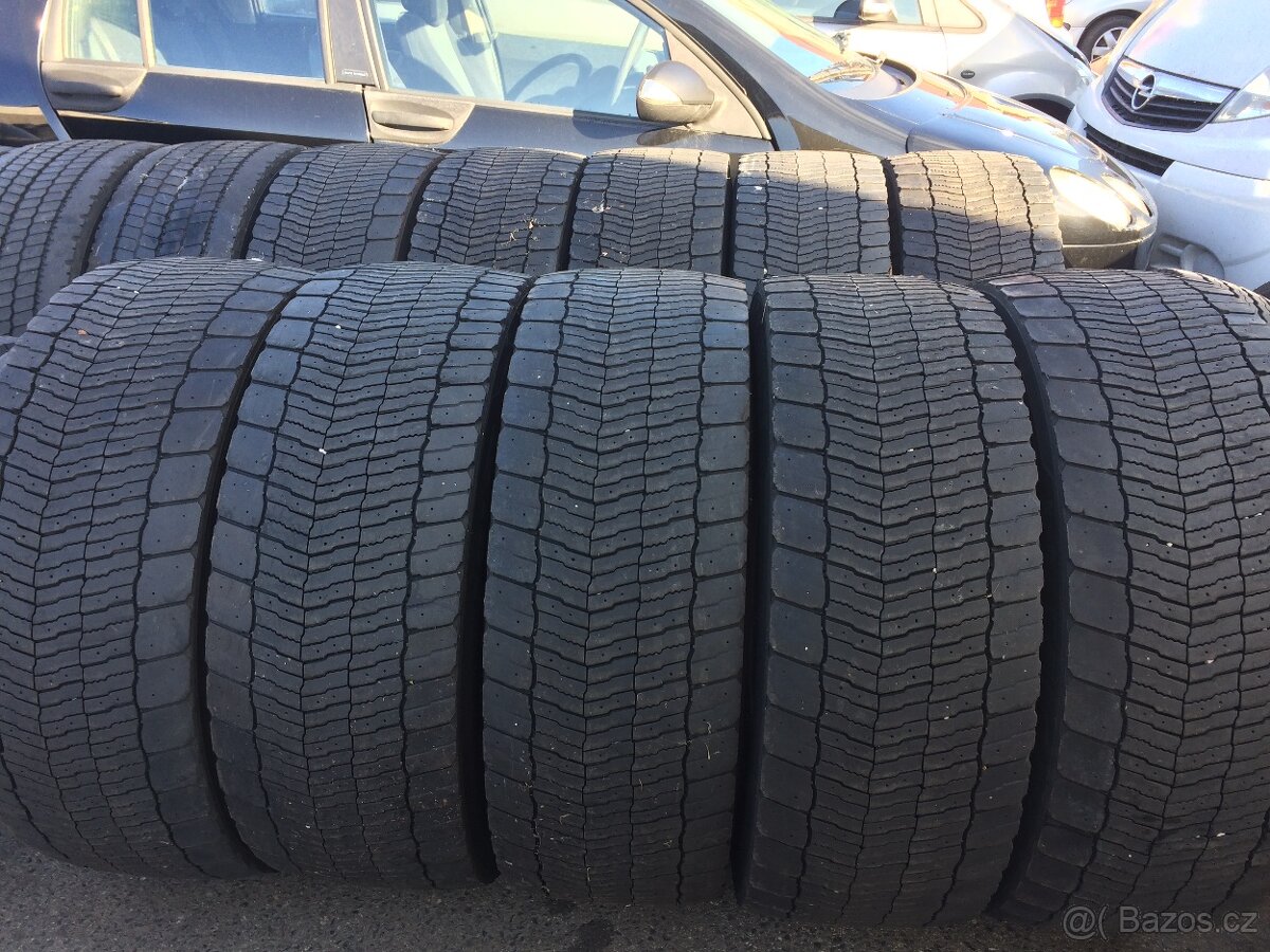 MICHELIN 315/60R22.5 315 60 22.5 R22.5 315/60/22.5 záběrové